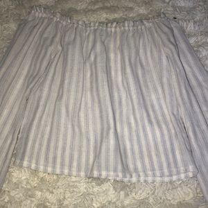 Brandy Melville off the shoulder top